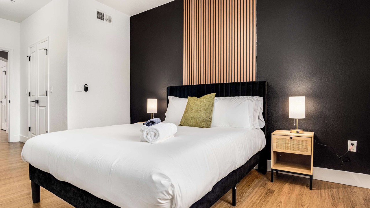 Photo of Bedroom in Glendale Sports and Entertainment District
