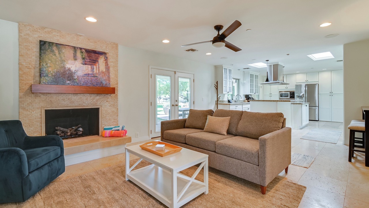 Photo of Bedroom in Central Scottsdale