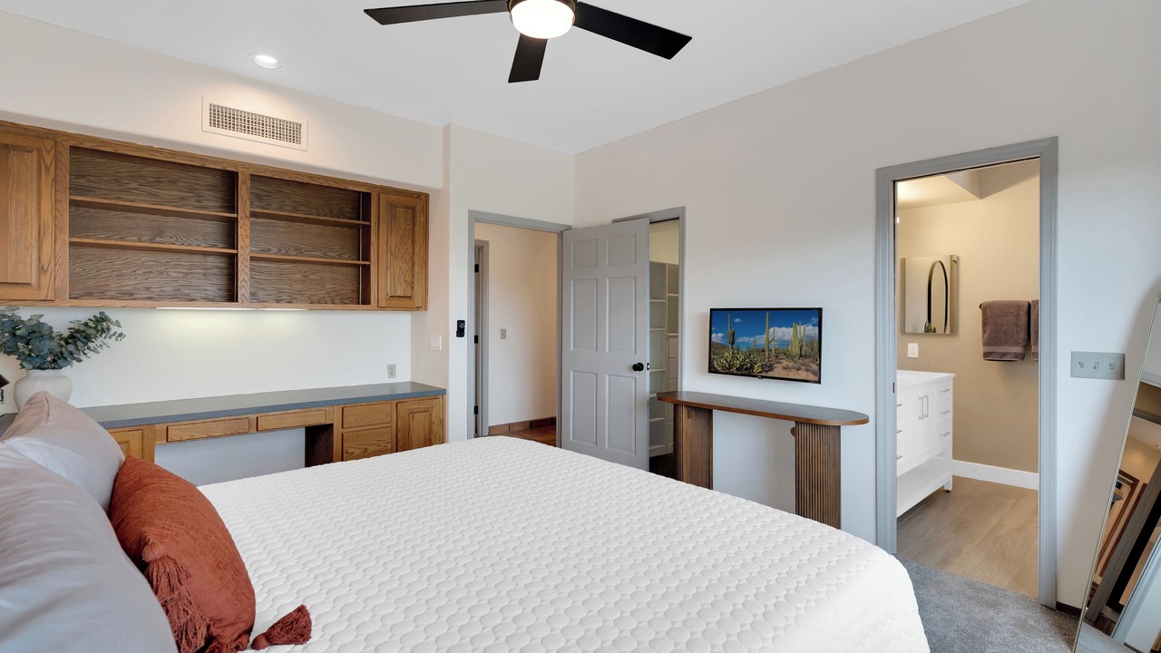 Photo of Bedroom in The Foothills