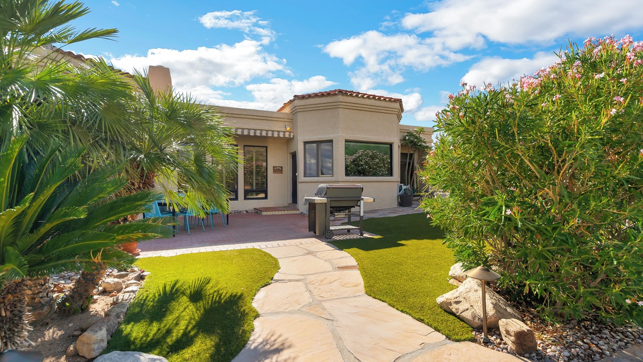 Photo of Patio Balcony in The Foothills