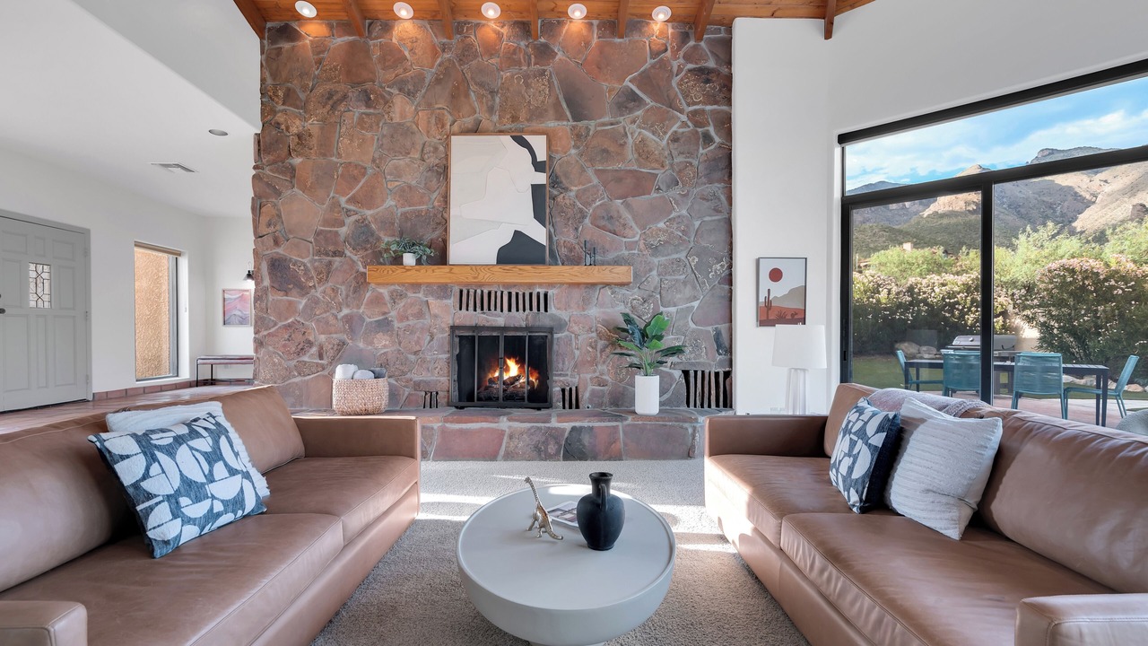Photo of Livingroom in The Foothills
