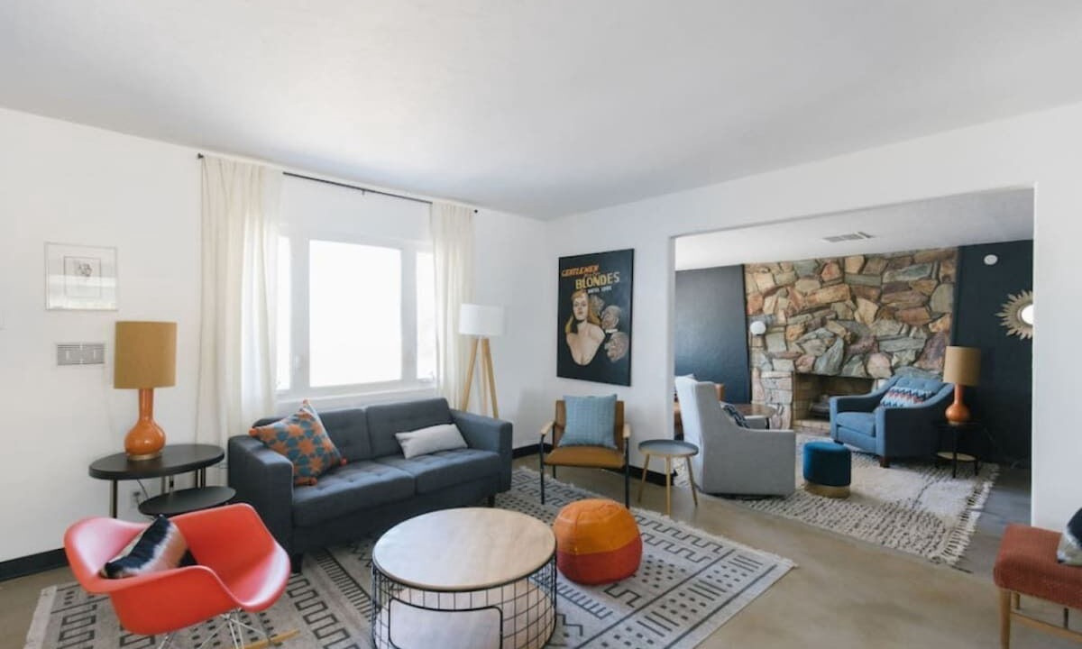 Photo of Livingroom in Bel Air