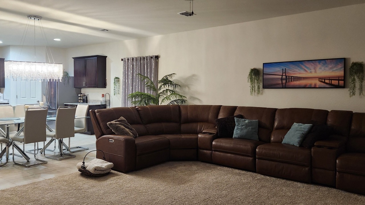 Photo of Livingroom in Maricopa