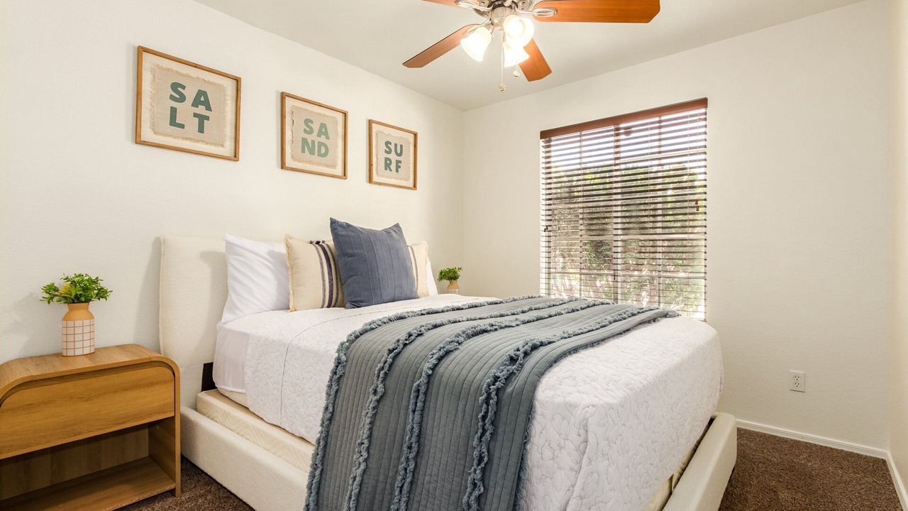 Photo of Bedroom in Val Vista Lakes
