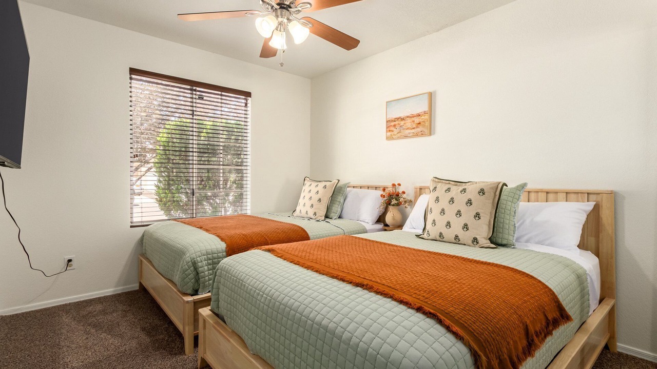 Photo of Bedroom in Val Vista Lakes