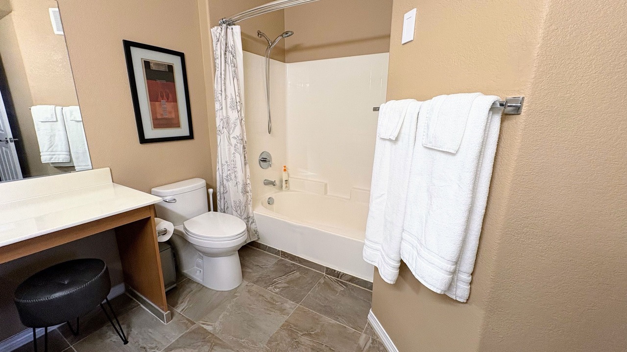 Photo of Bathroom in Parkwood Ranch