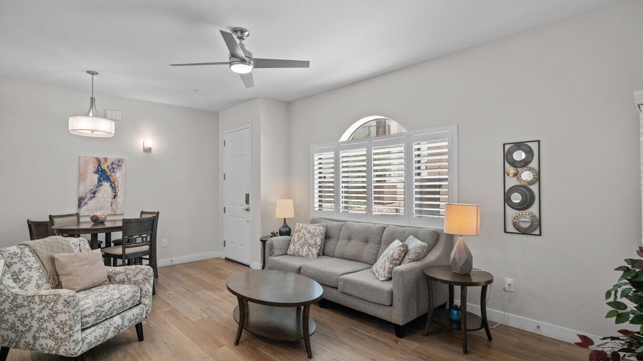 Photo of Livingroom in River Walk