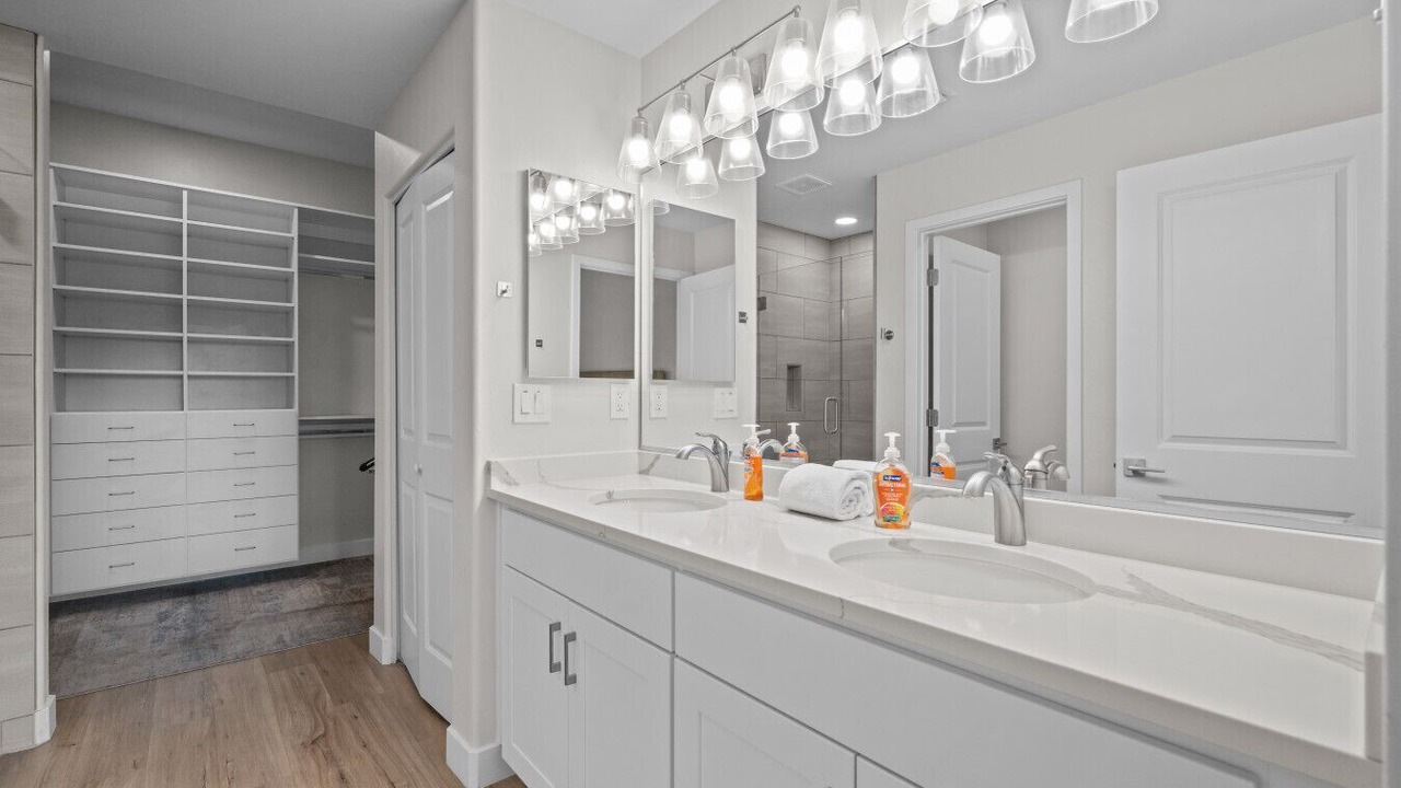 Photo of Bathroom in River Walk