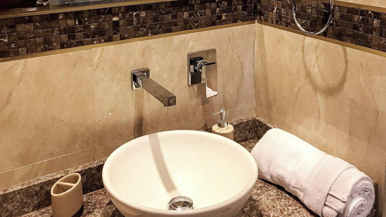 Photo of Bathroom in San Fernando