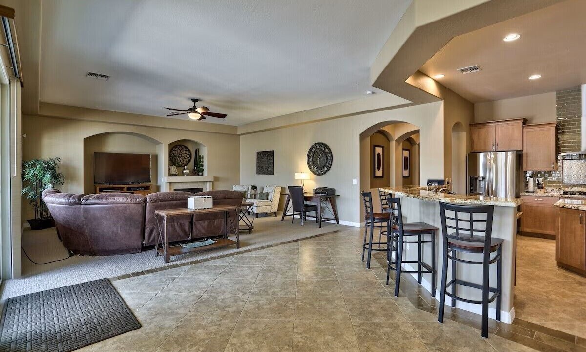 Photo of Livingroom in Estrella Mountain Ranch