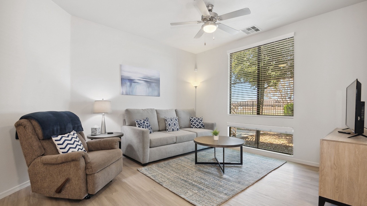 Photo of Livingroom in Gilbert
