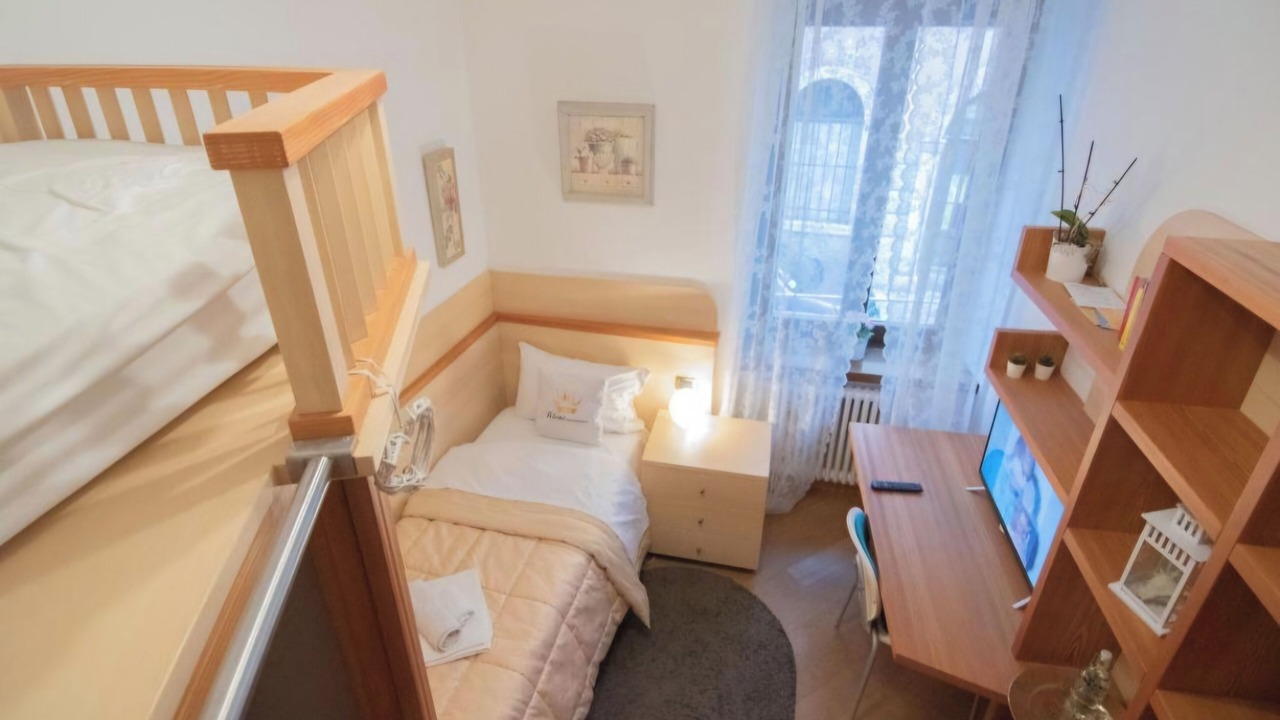 Photo of Bedroom in Trento Old Town