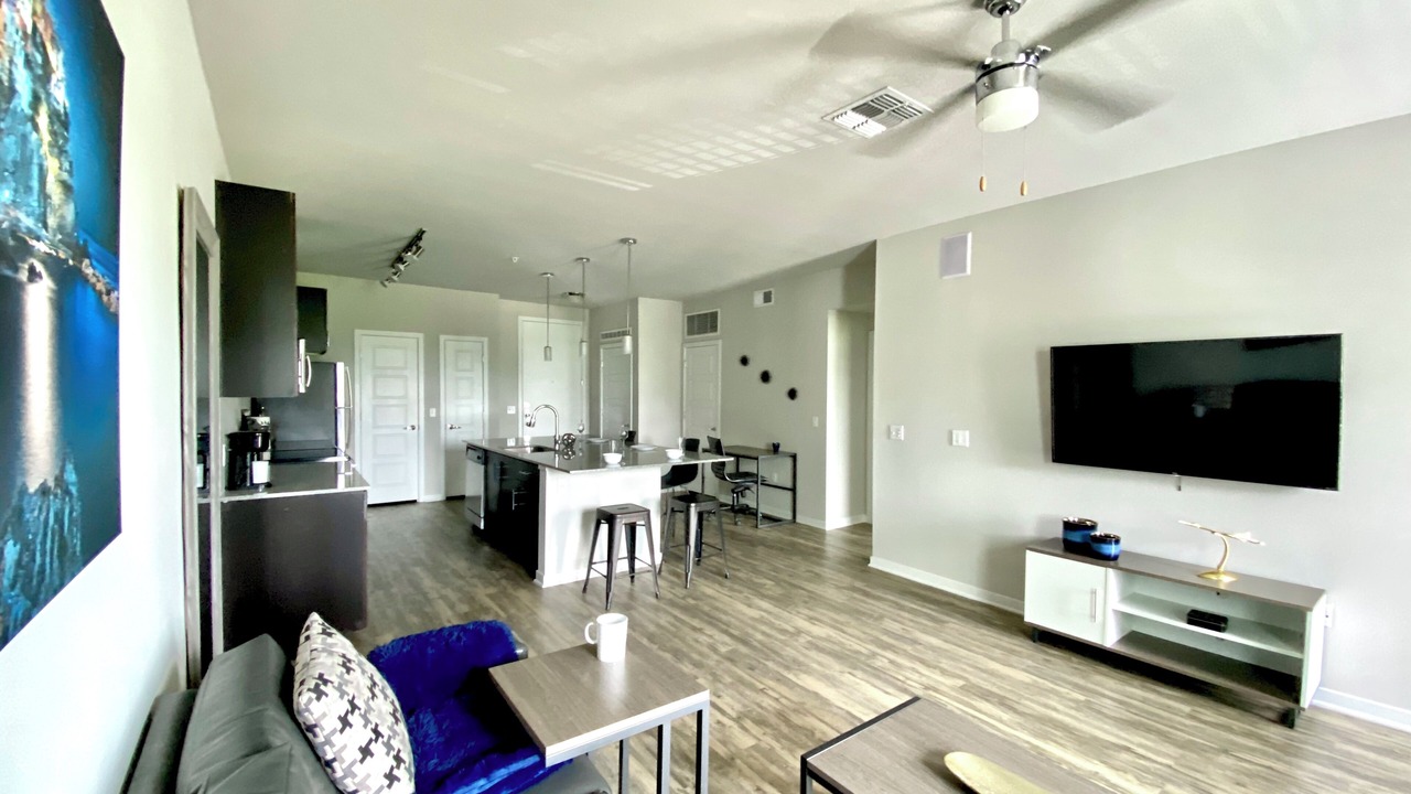 Photo of Livingroom in Downtown