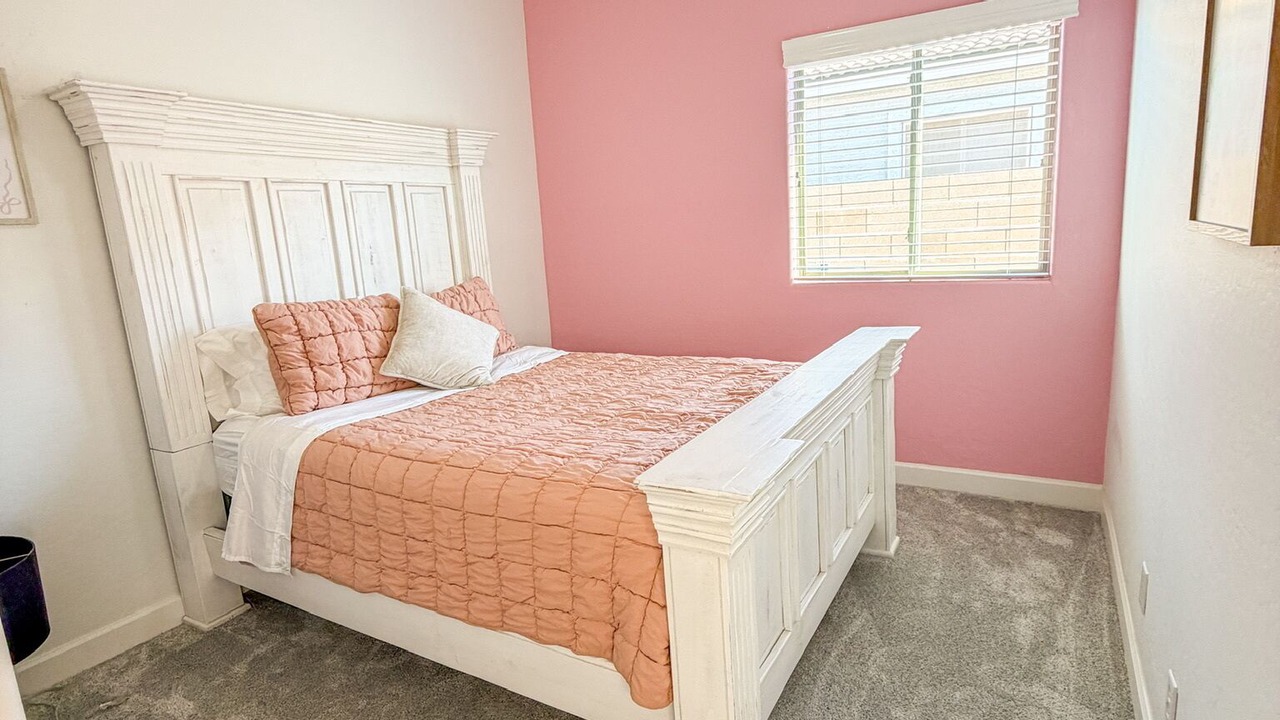 Photo of Bedroom in Villages At Queen Creek