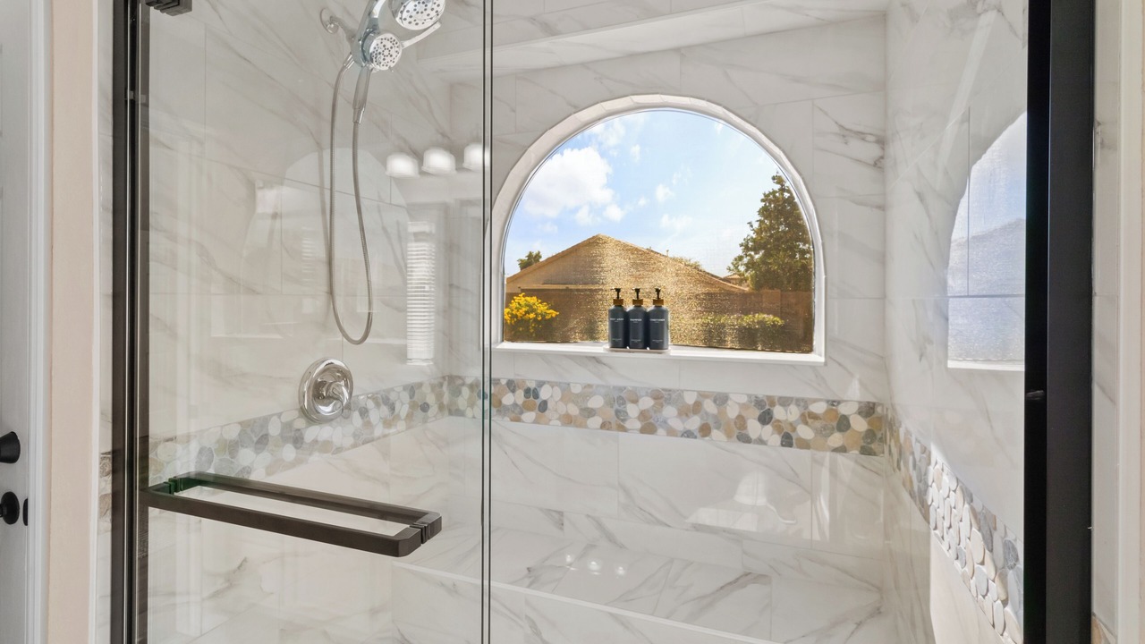 Photo of Bathroom in Avondale