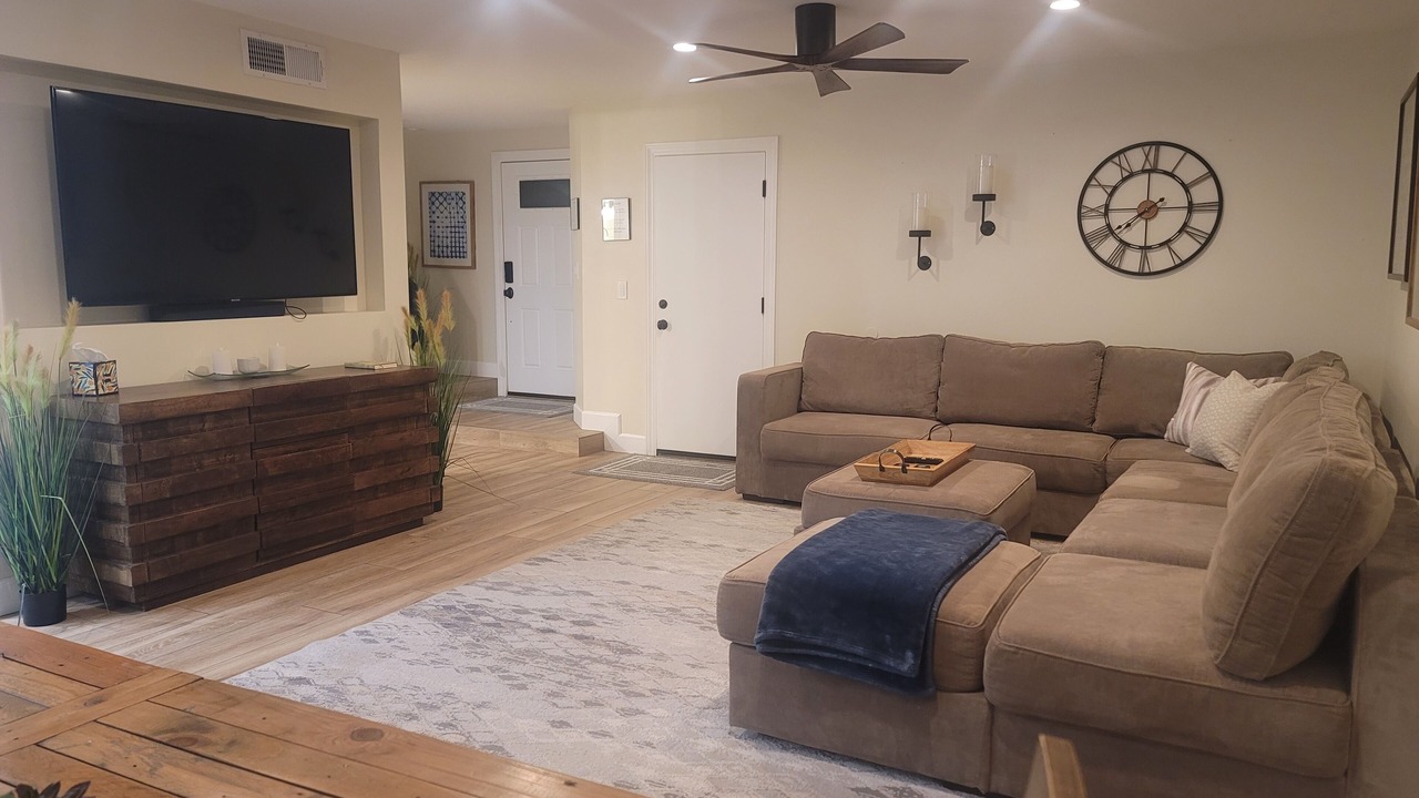 Photo of Livingroom in Ahwatukee Foothills