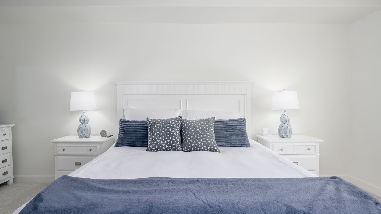 Photo of Bedroom in Desert Ridge