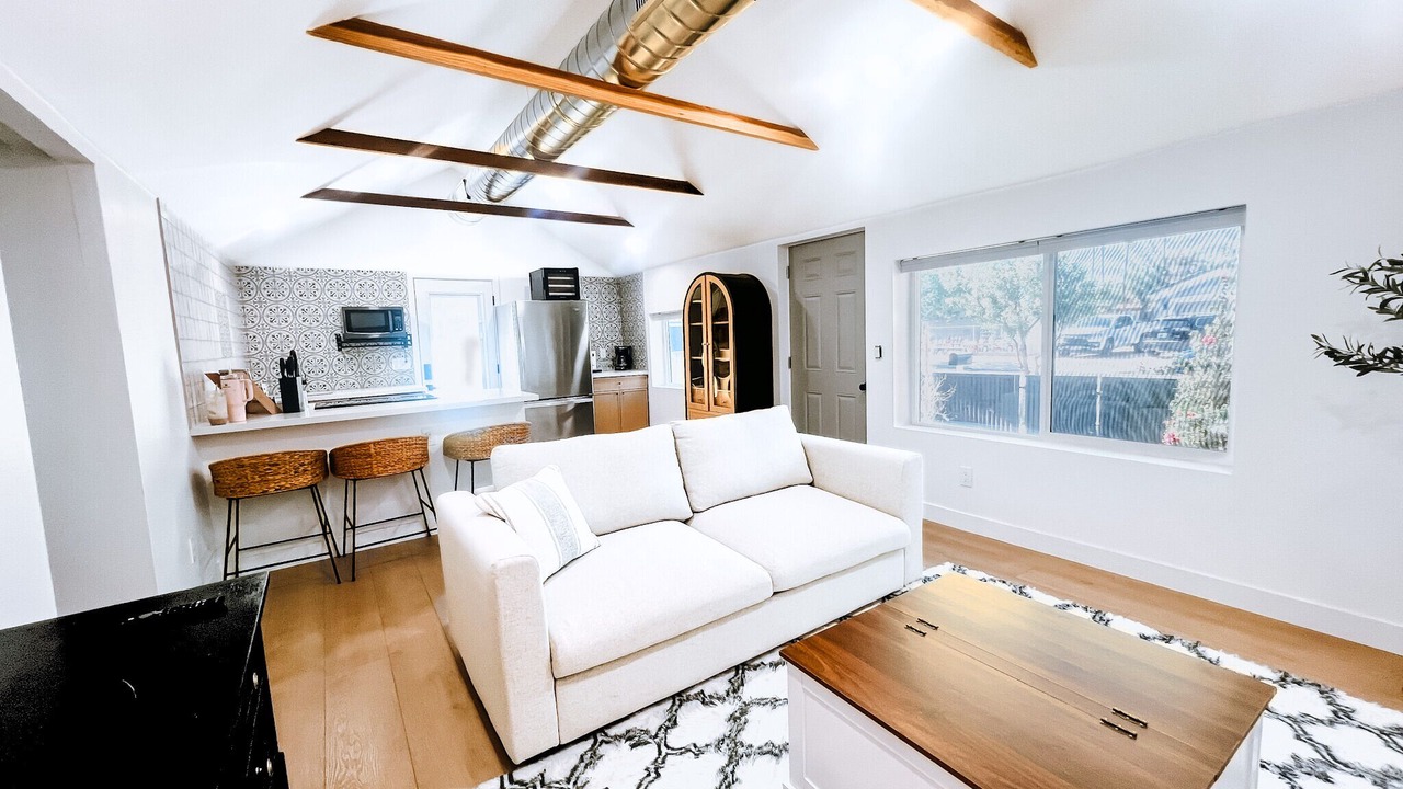 Photo of Livingroom in Gilbert
