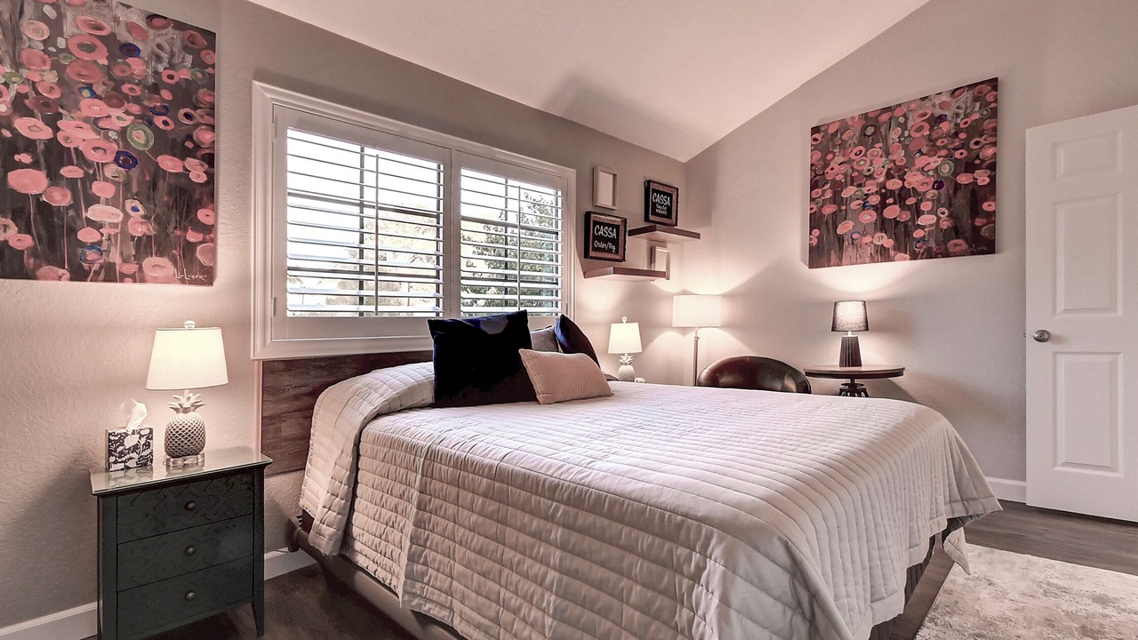 Photo of Bedroom in Camelback East
