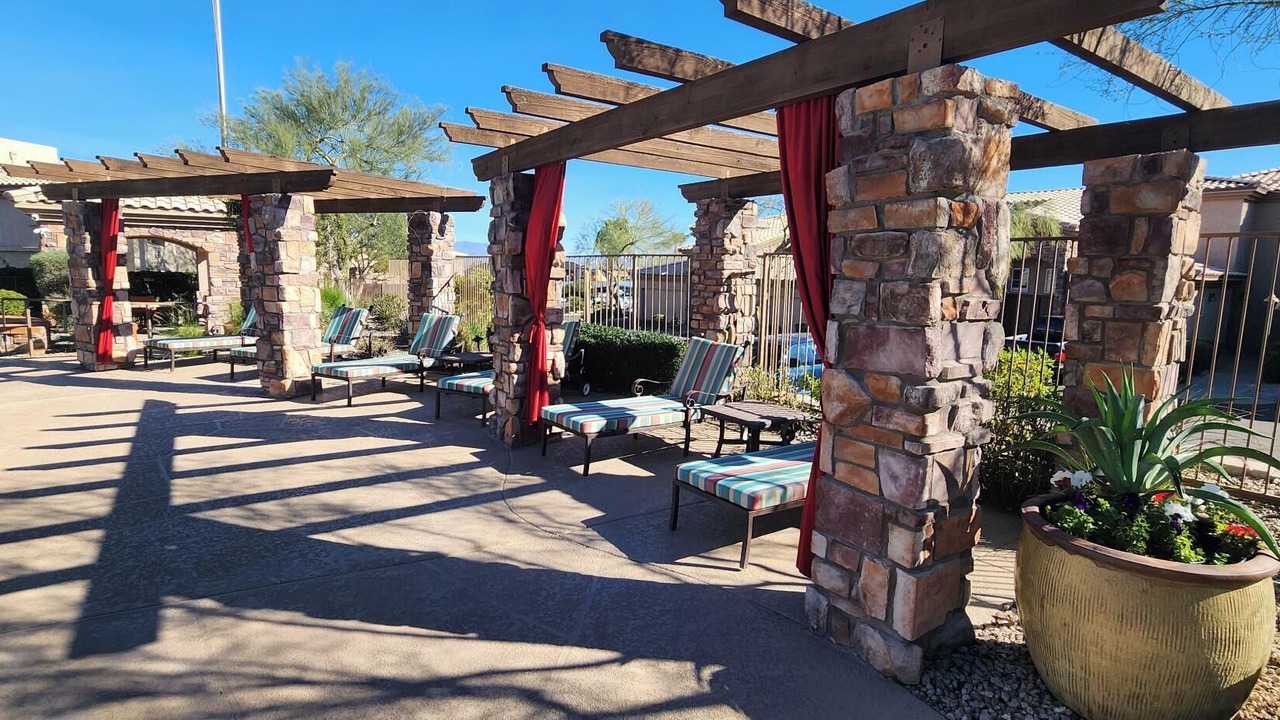 Photo of Patio Balcony in Fountain View