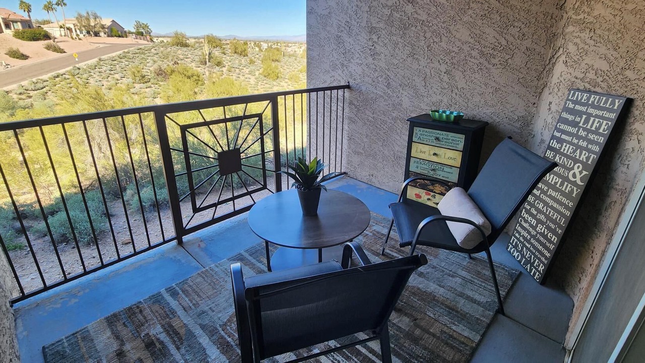 Photo of Outdoor in Fountain View