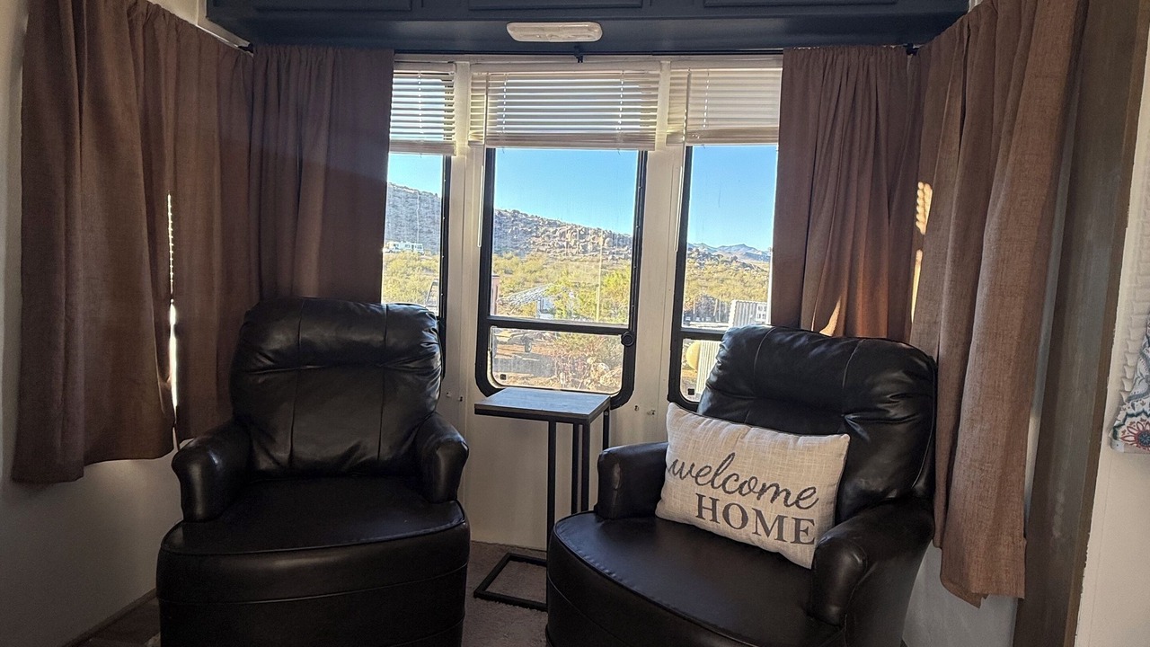 Photo of Livingroom in Kingman