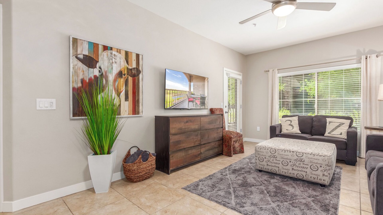 Photo of Livingroom in Desert Ridge