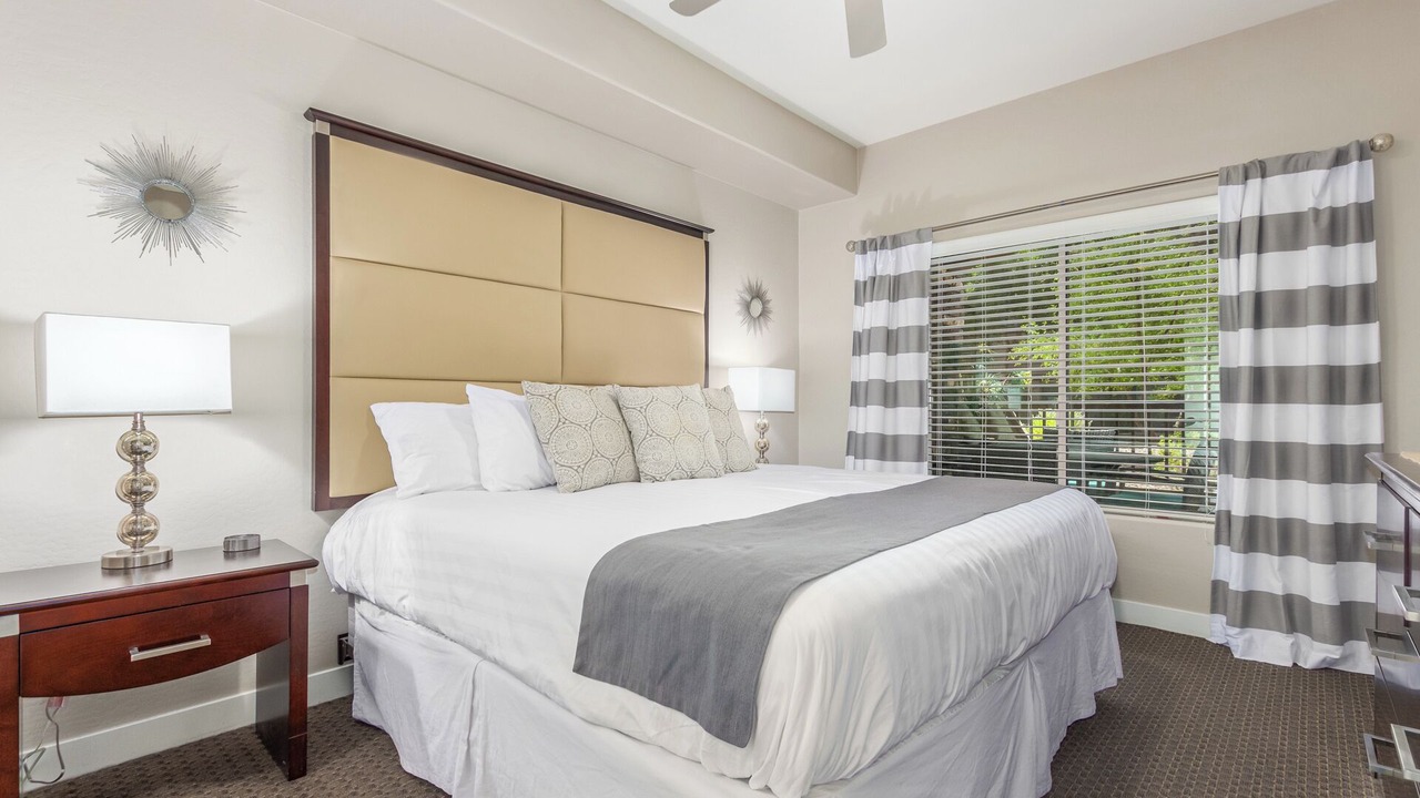 Photo of Bedroom in Desert Ridge
