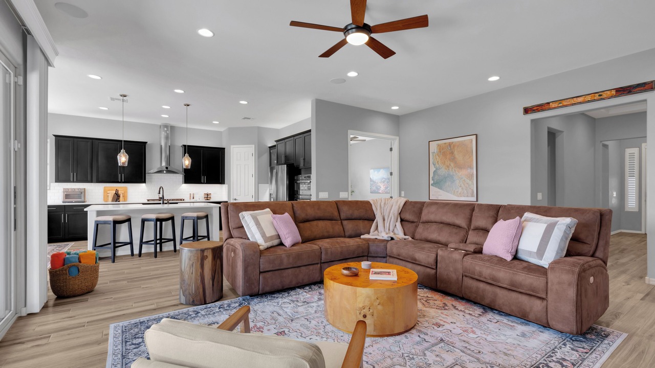 Photo of Livingroom in Tucson Estates