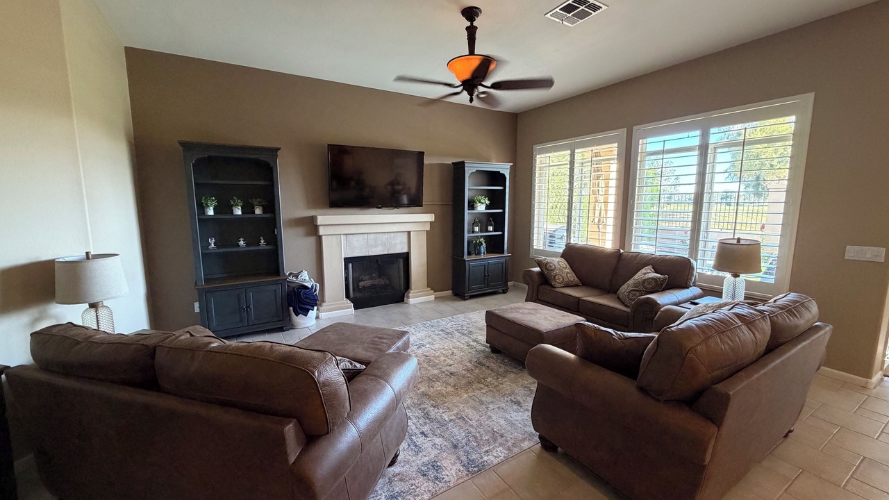 Photo of Livingroom in Island at Ocotillo