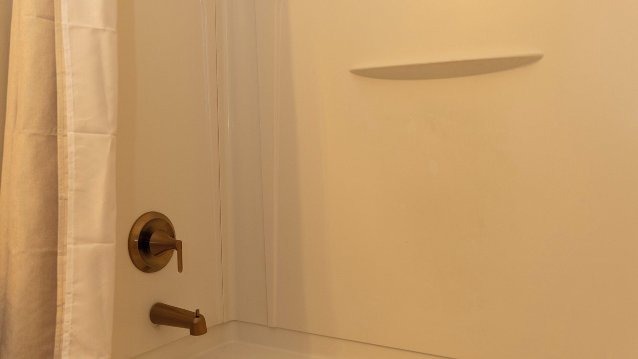 Photo of Bathroom in Rogers Ranch