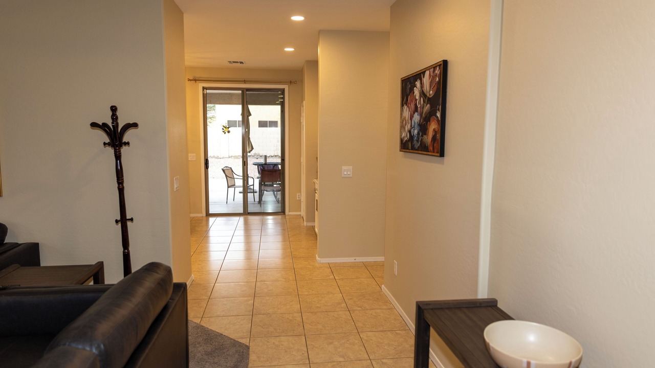 Photo of Livingroom in Rogers Ranch
