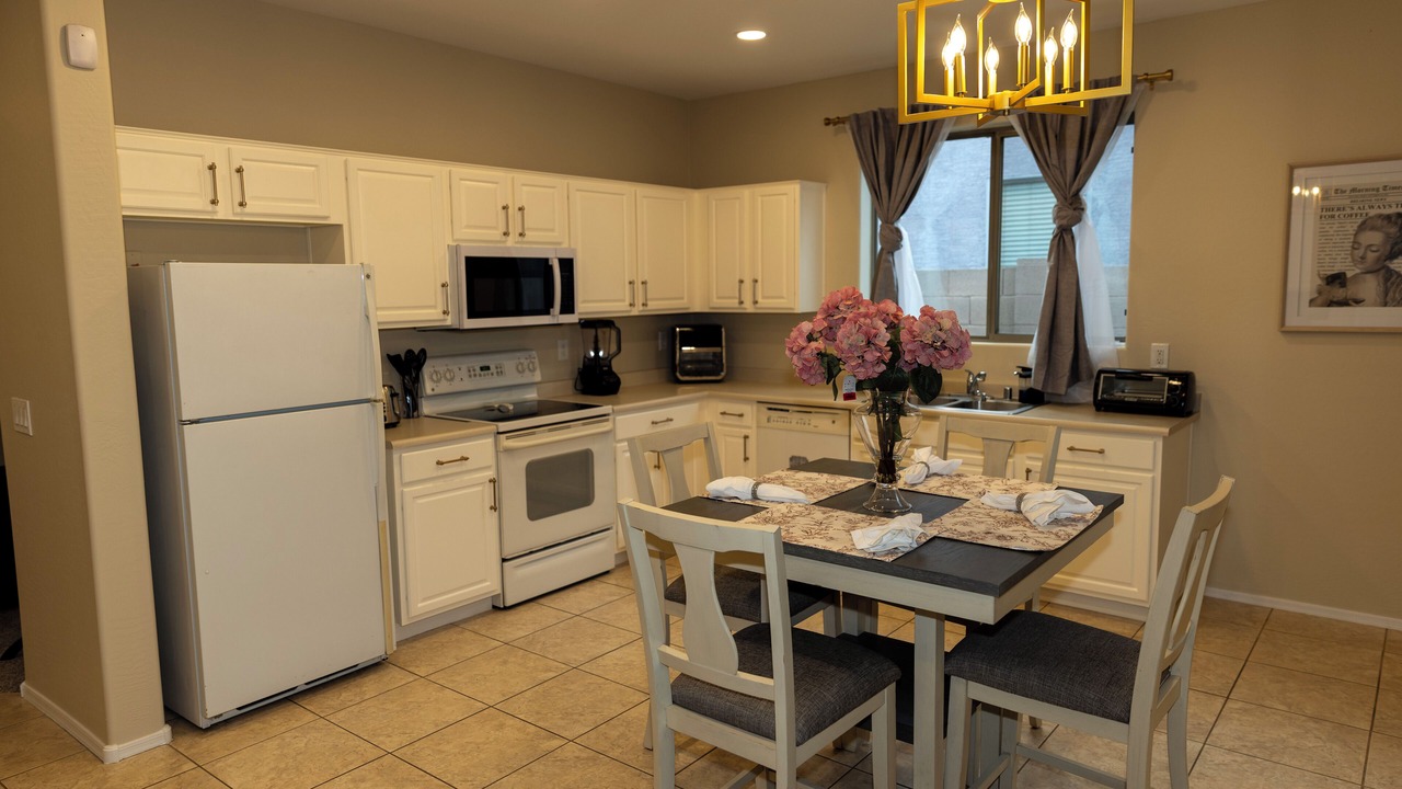 Photo of Kitchen in Rogers Ranch