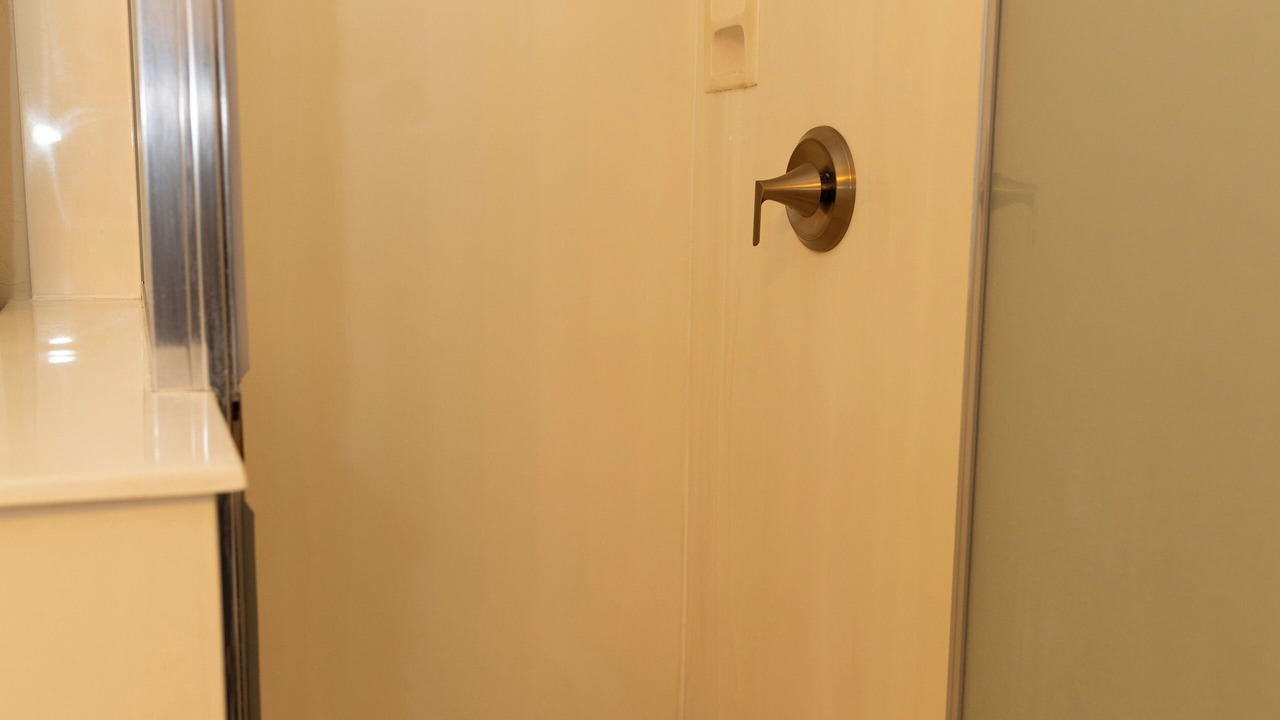 Photo of Bathroom in Rogers Ranch