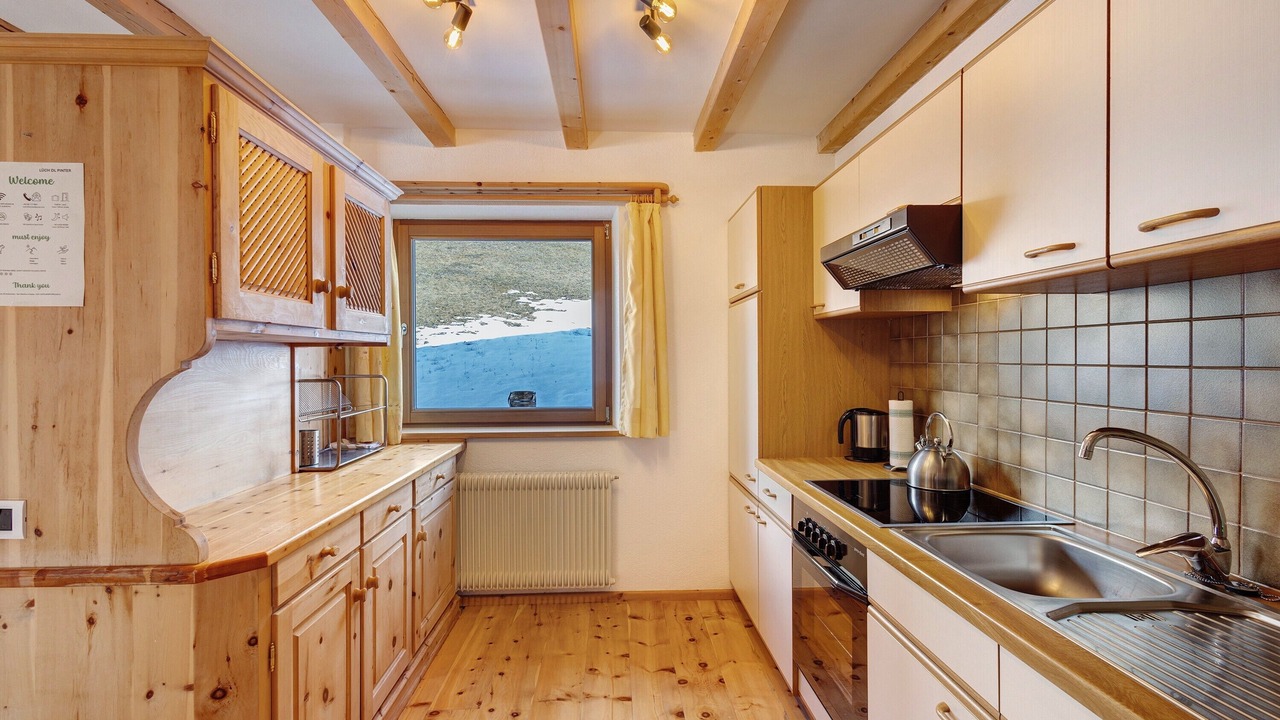 Photo of Kitchen in San Martin de Tor
