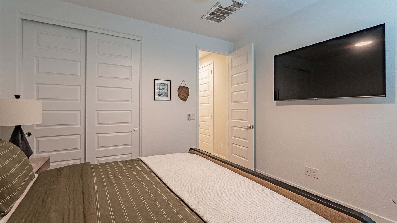Photo of Bedroom in Gold Canyon