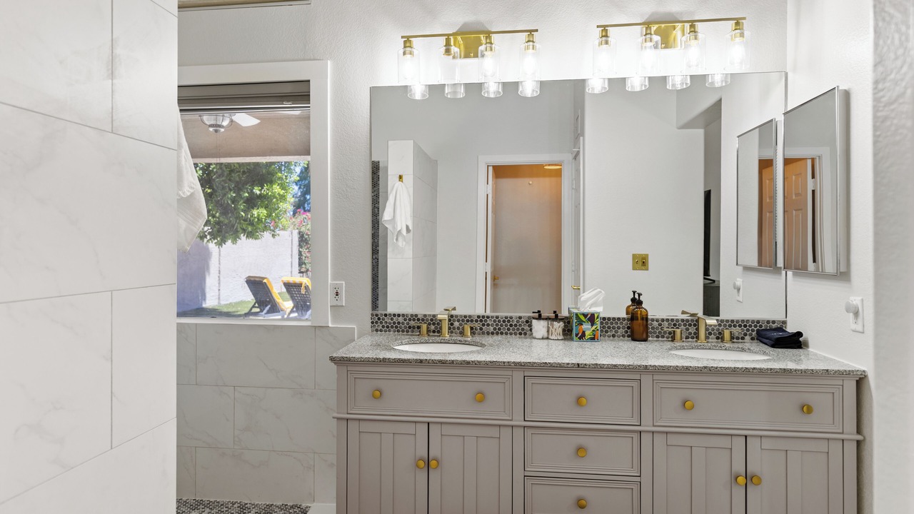 Photo of Bathroom in Ocotillo