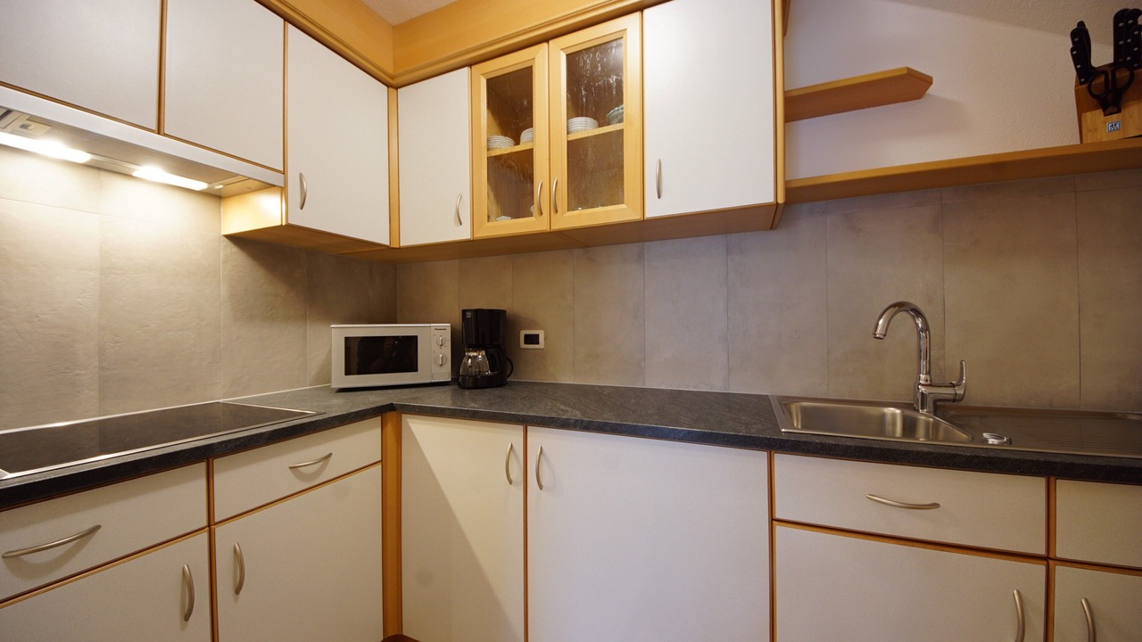 Photo of Kitchen in Longiaru