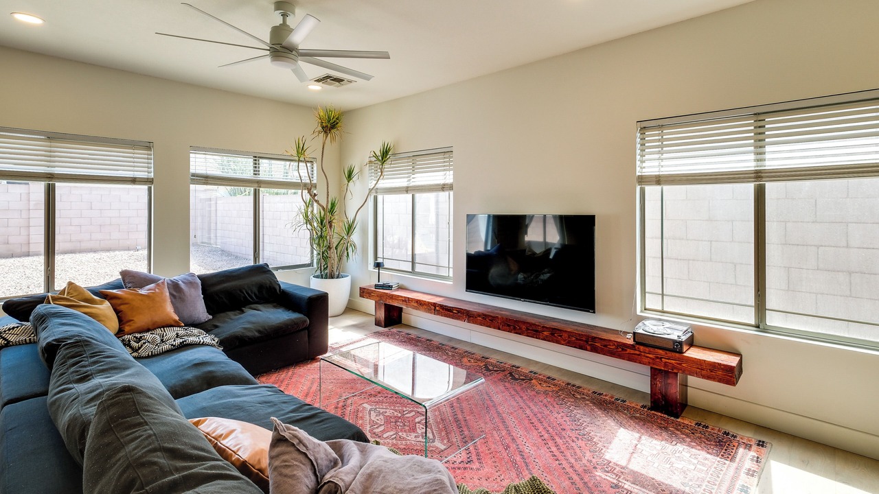 Photo of Livingroom in Cooper Commons