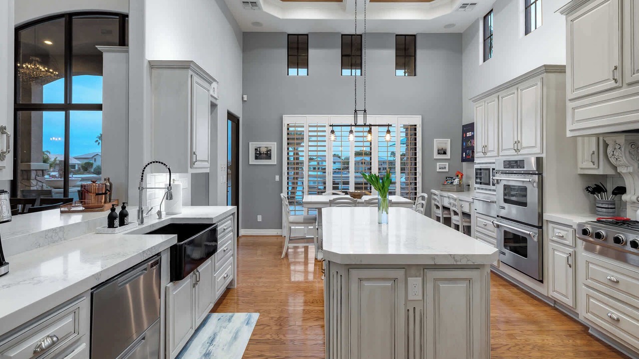 Photo of Kitchen in Arrowhead Lakes
