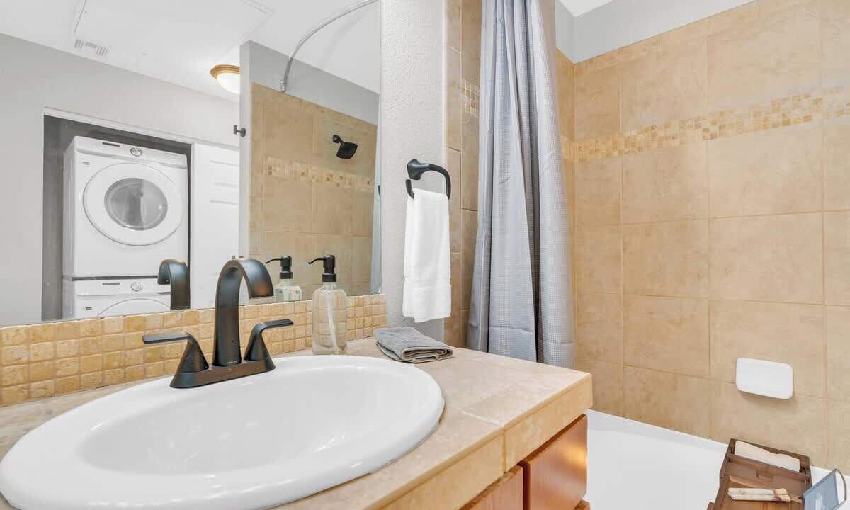 Photo of Bathroom in Oro Valley
