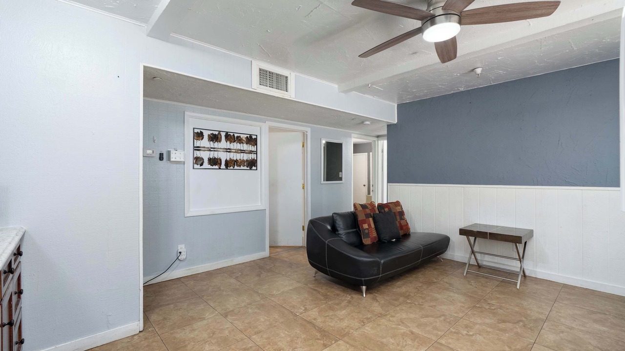 Photo of Livingroom in North Mountain