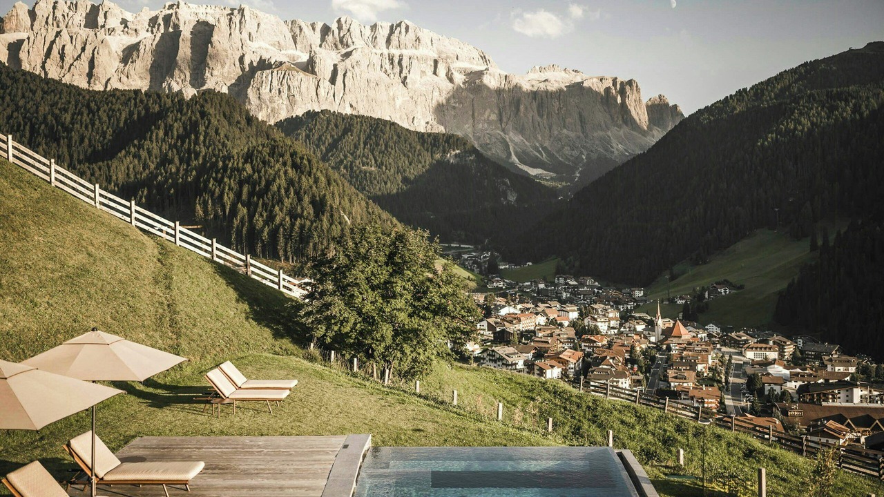 Photo of Outdoor in Daunei