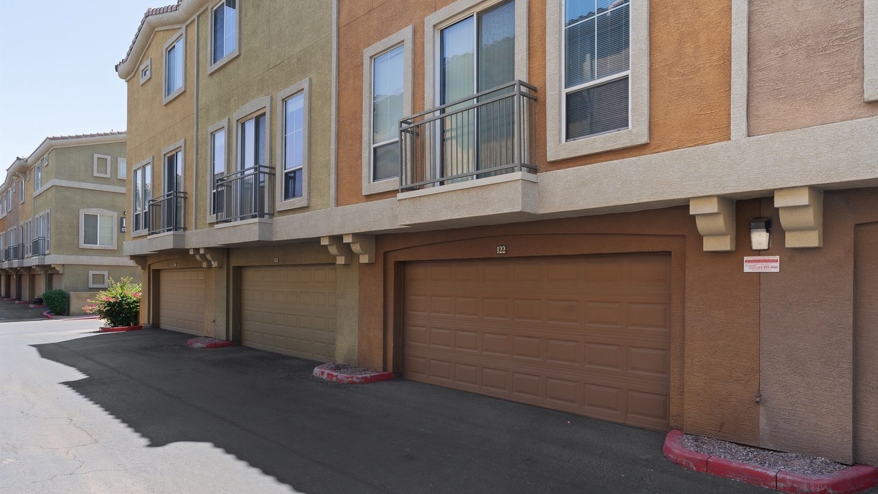 Photo of Others in Paradise Valley Village