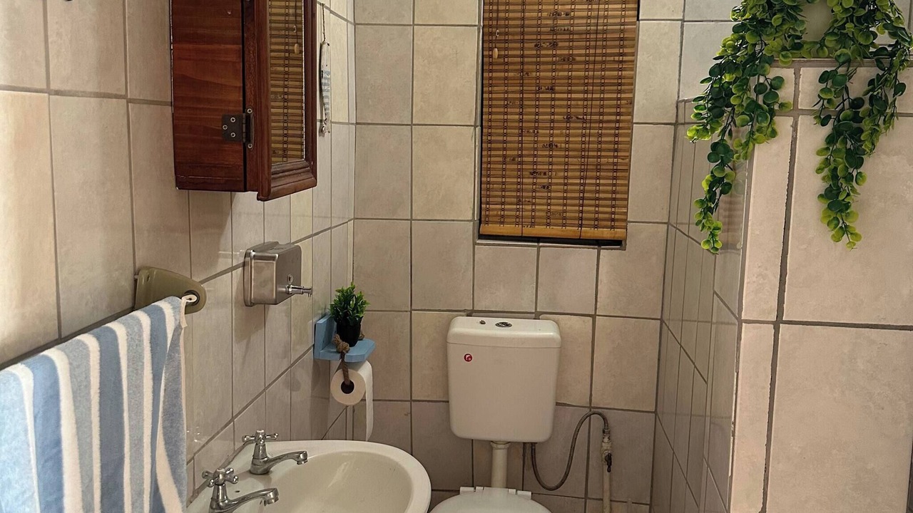 Photo of Bathroom in Deneysville