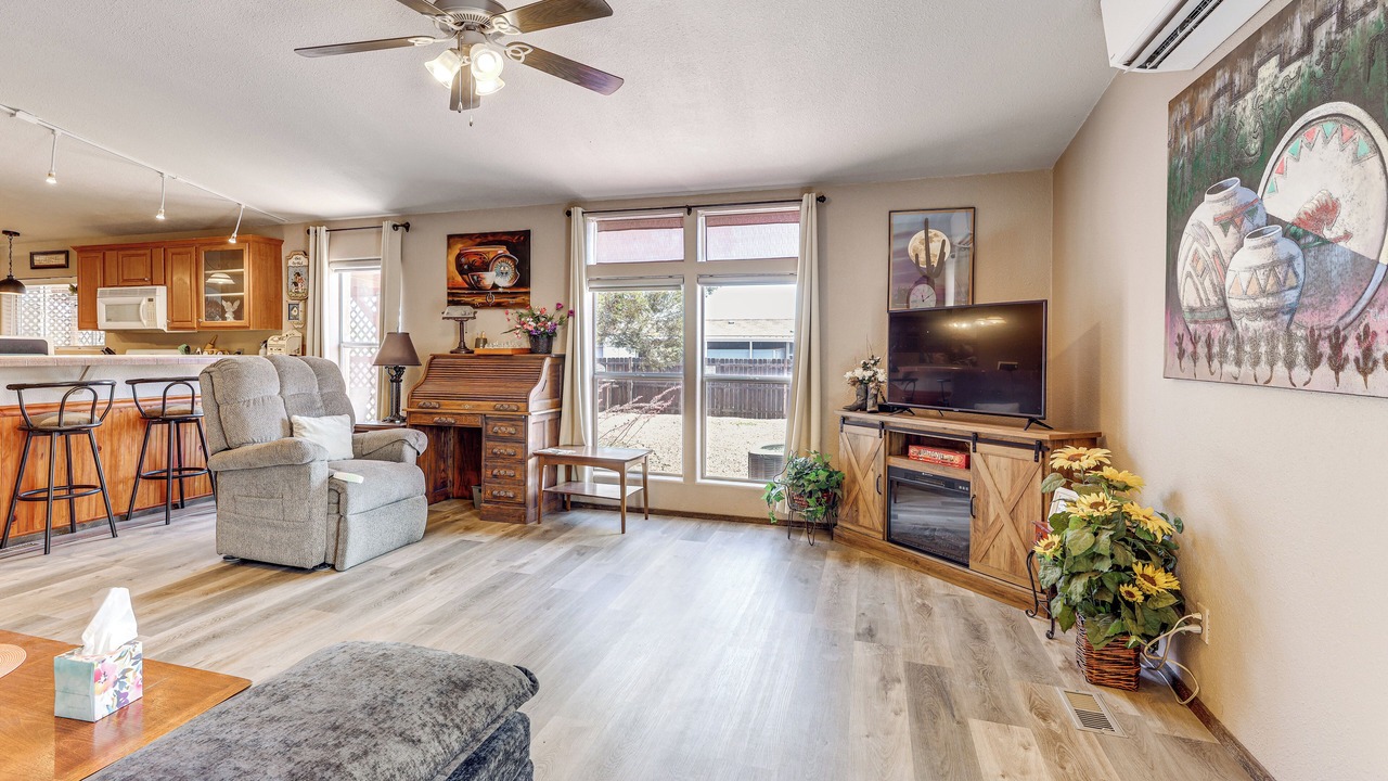 Photo of Livingroom in Tonto Basin