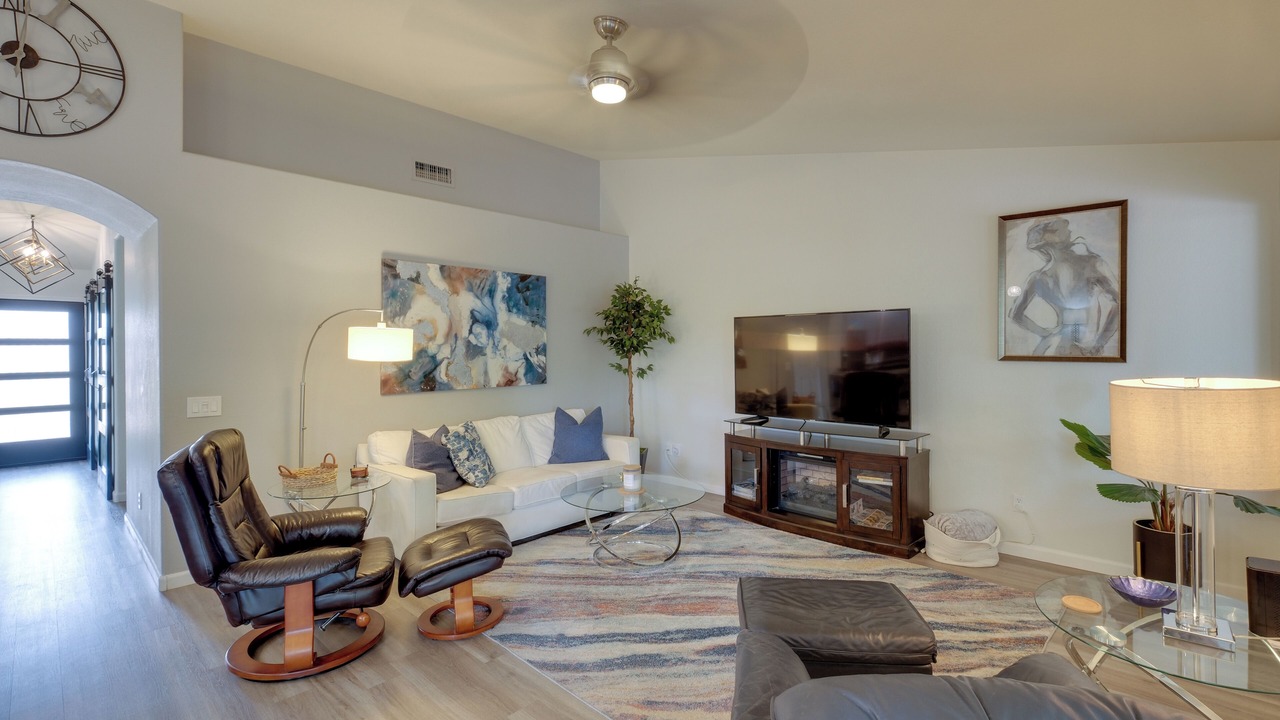 Photo of Bedroom in Oakwood