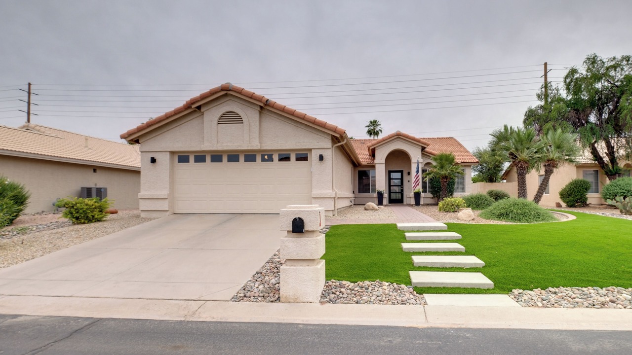 Photo of Outdoor in Oakwood