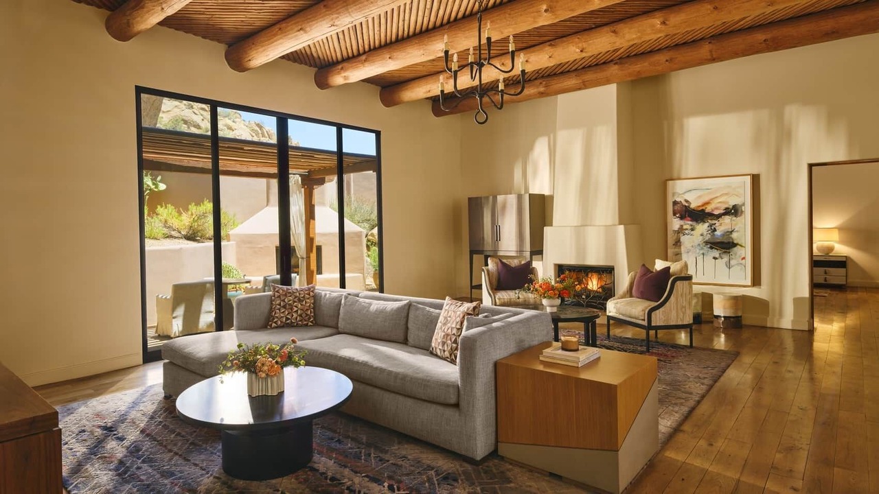 Photo of Livingroom in Troon North