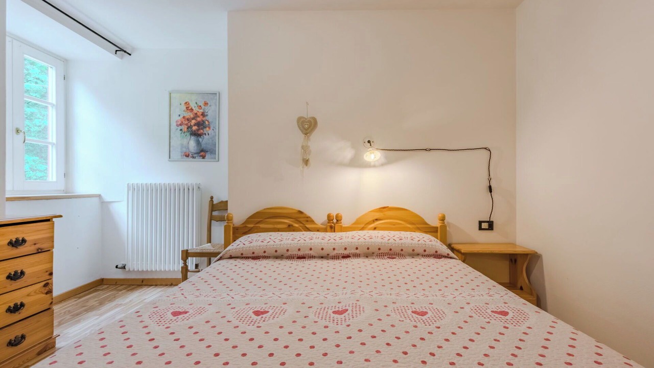 Photo of Bedroom in Rabbi